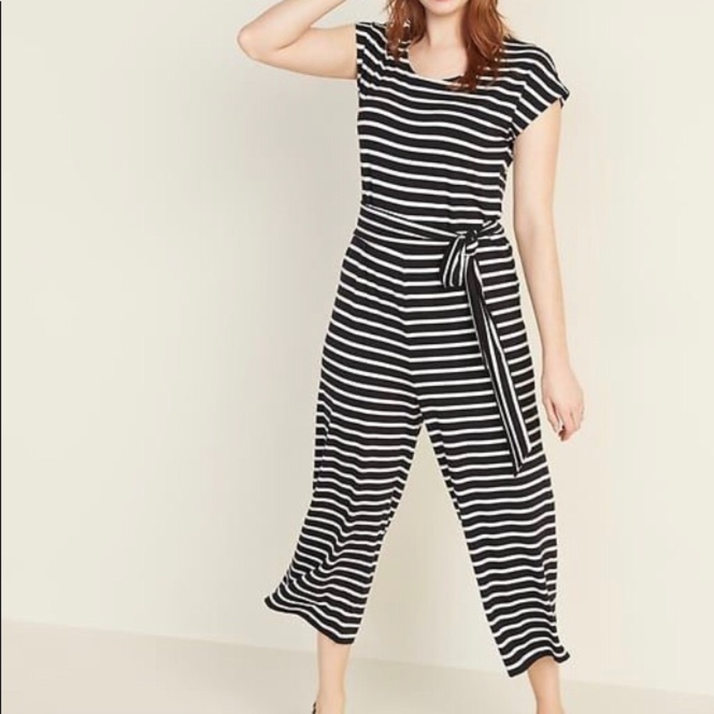Old Navy Tie Belt Dolman Sleeve Jumpsuit